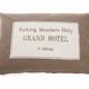 Hondenkussen grand hotel  beige
