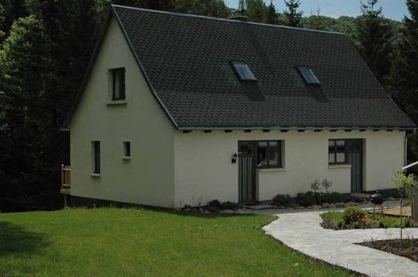 Maison van Stijn  - Egliseneuve d'Entraigues