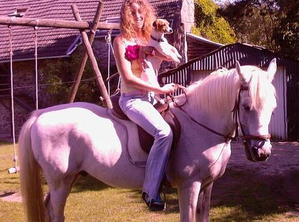 samen paardrijden :D