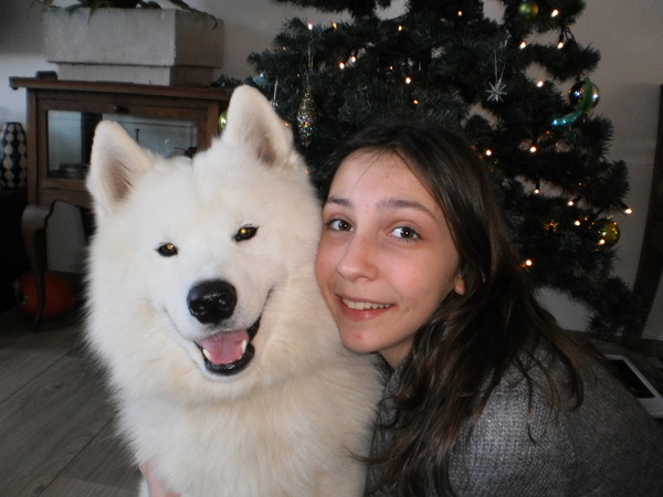 Ik en kynai bij de kerstboom :)