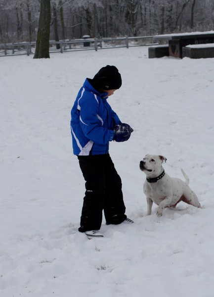 gooi die bal , gooi die bal , goooooi dieeeeee ballllllllllllllll