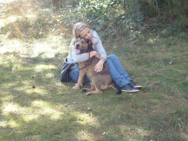 Knuffelen met m'n lieverdje van het asiel!