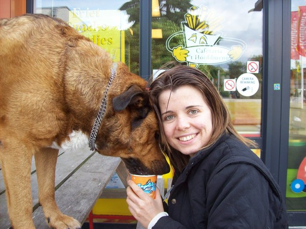 Ga toch eens opzij mens.