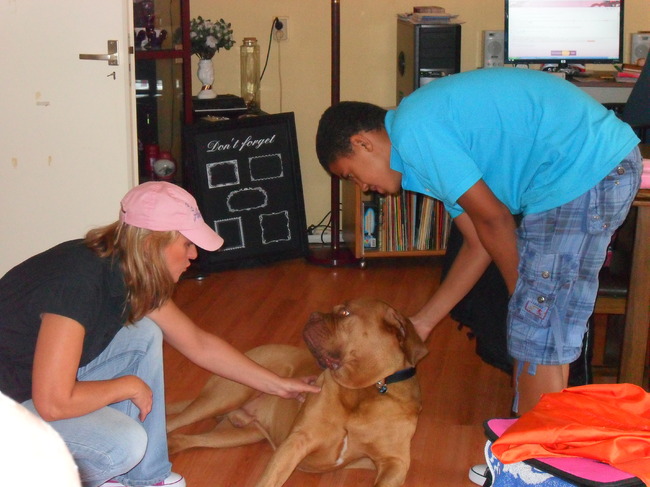 Rocky met mijn schoonzus en mijn neefje 