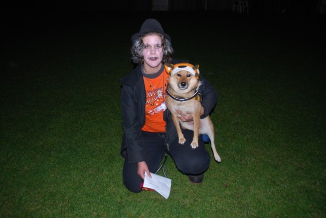 Halloween traject hondenschool, ik en mijn woeste Tijger Yuuka :-)