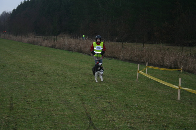 Buurjongen met Skippa bij de kinderrennen