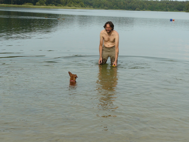 baasje zat ook in de melle samen met mij...was mij aan het aanmoedigen om te zwemmen 